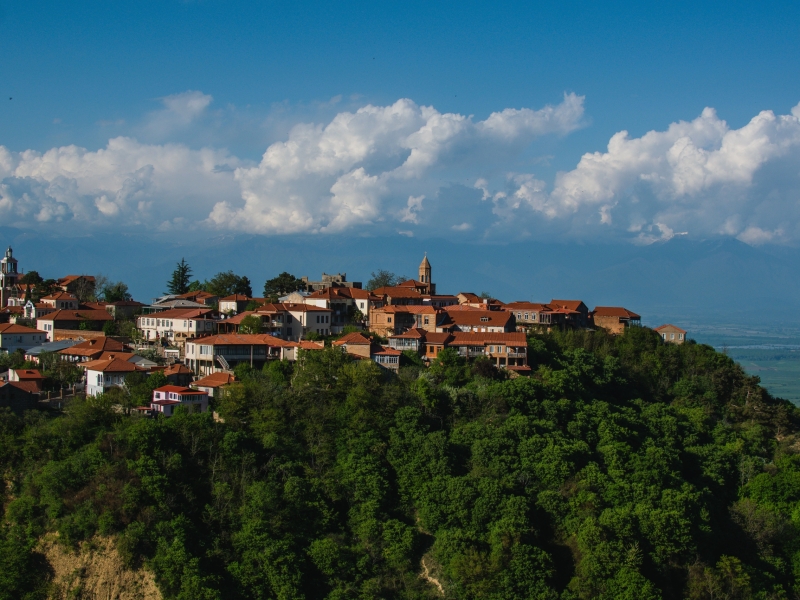Beautiful panoramic view of Sighnaghi, a charming town in the lush Kakheti region of Georgia.